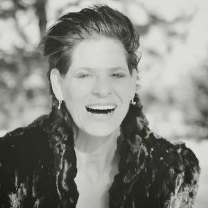 Meet your Posher, Leigh